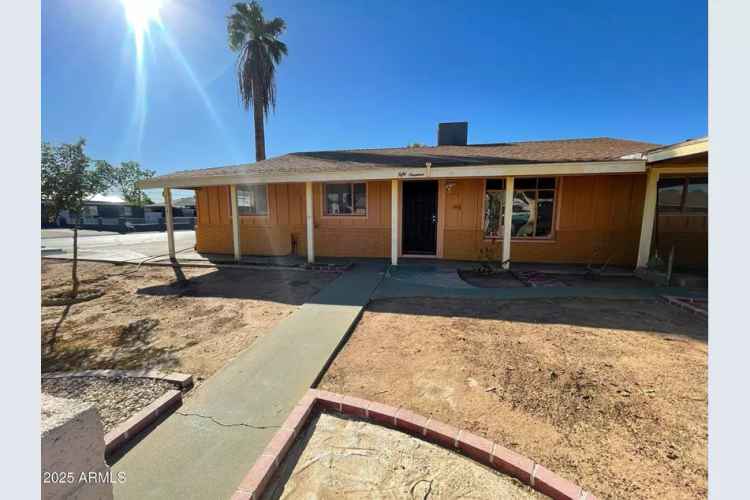 3 Bed 2 Bath Home with Guest House - Income Property