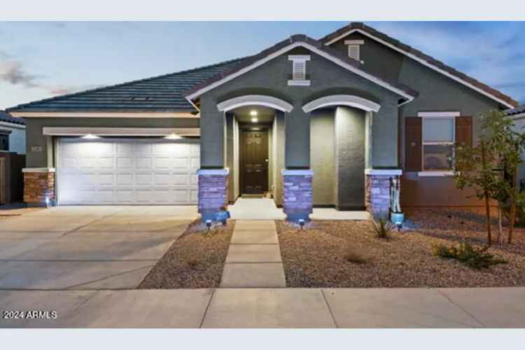 Lovely 4 Bed 3 Bath Home in Church Farm Community