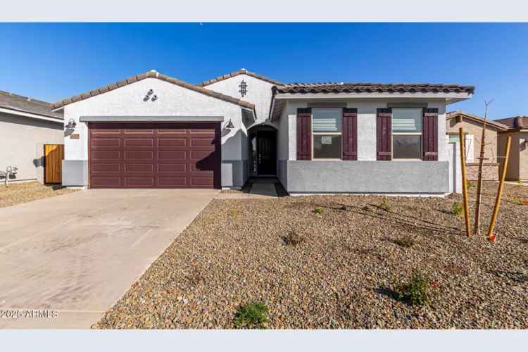 5-Bed 3-Bath Home in Paloma Creek with Community Amenities