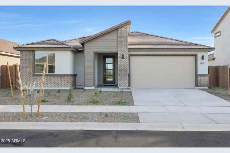 Spacious 4-Bedroom Home with Gourmet Kitchen and Large Backyard