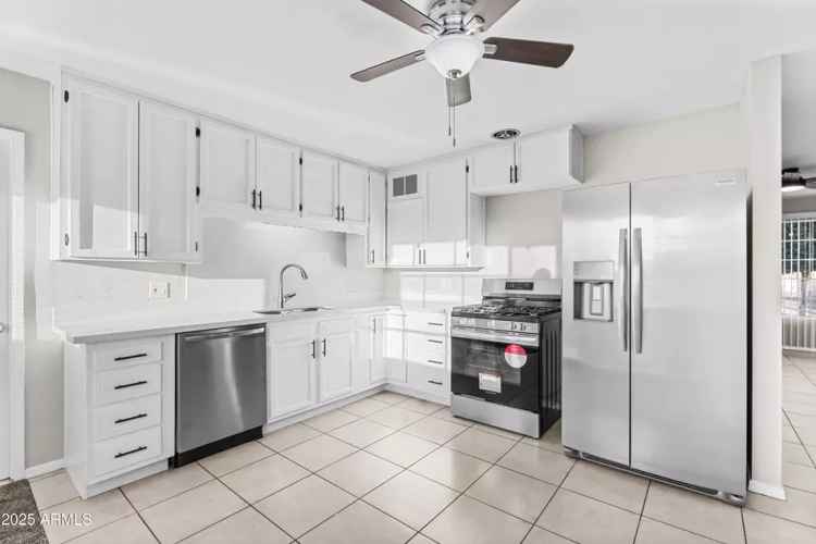 Remodeled Move In Ready Home with Arizona Room and RV Access