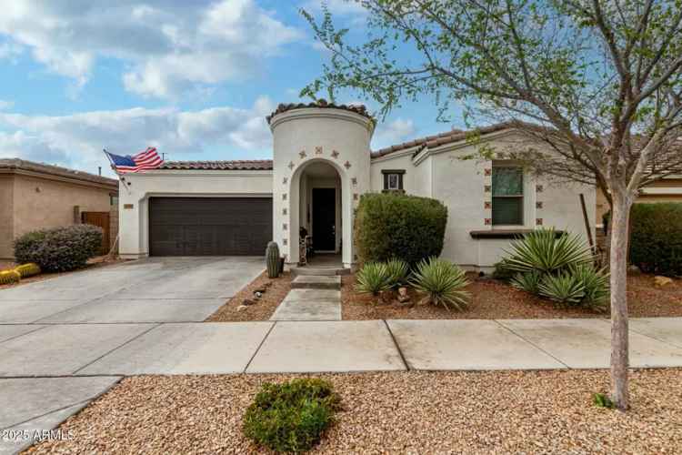 3-Bedroom 2-Bath House in Church Farm