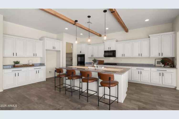 Luxury 3-Bedroom Home in Meridian, AZ with Resort-Style Backyard