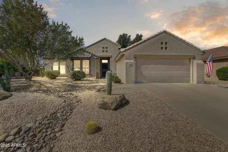 Elegant Home with High-End Finishes and Golf Course Views