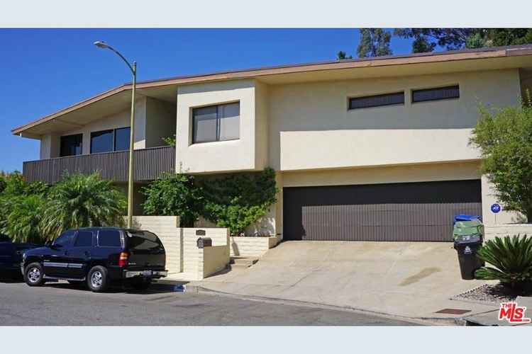 House For Sale , 1461, Laurel Way, Beverly Hills, California