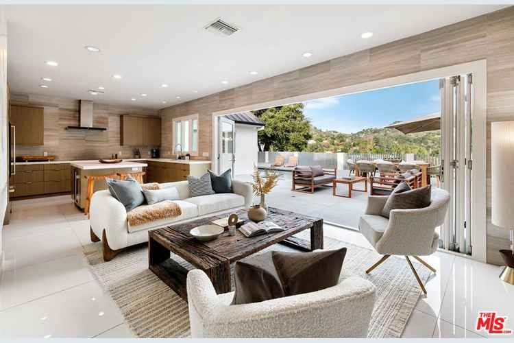 House For Sale , 2612, Wallingford Drive, Beverly Hills, California