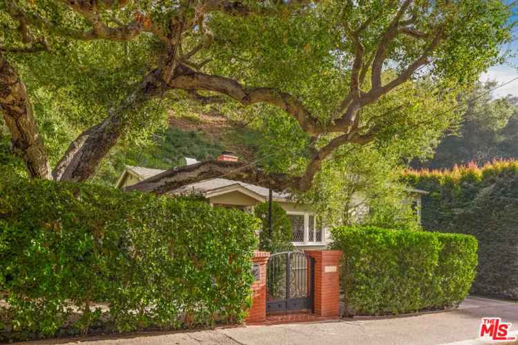 House For Sale , 9720, Yoakum Drive, Beverly Hills, California