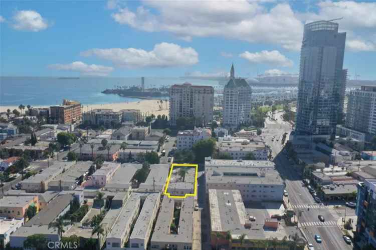 10-Unit Alamitos Beach Apartment Building Investment Opportunity