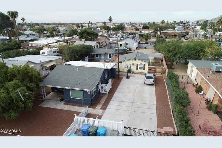 Renovated 4 Plex Central Phoenix Positive Cash Flow Investment