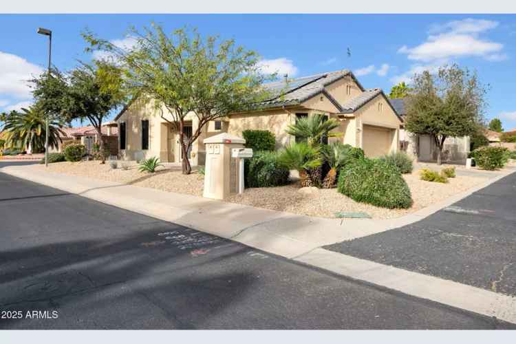 Silverstone Corner Lot Villa: High Ceilings, Split Floor Plan, Bonus Room