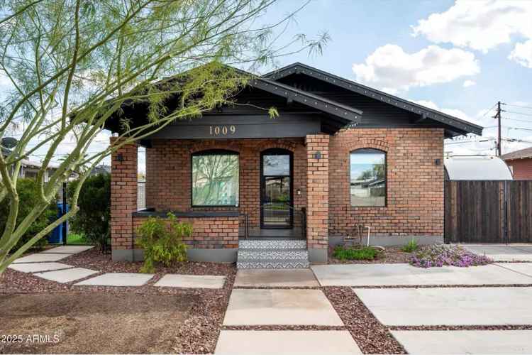 House For Sale , 1009, East Garfield Street, Phoenix, Arizona