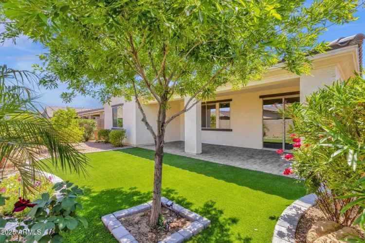 Amazing 4 Bedroom Home in Meridian with Gourmet Kitchen and Backyard Oasis
