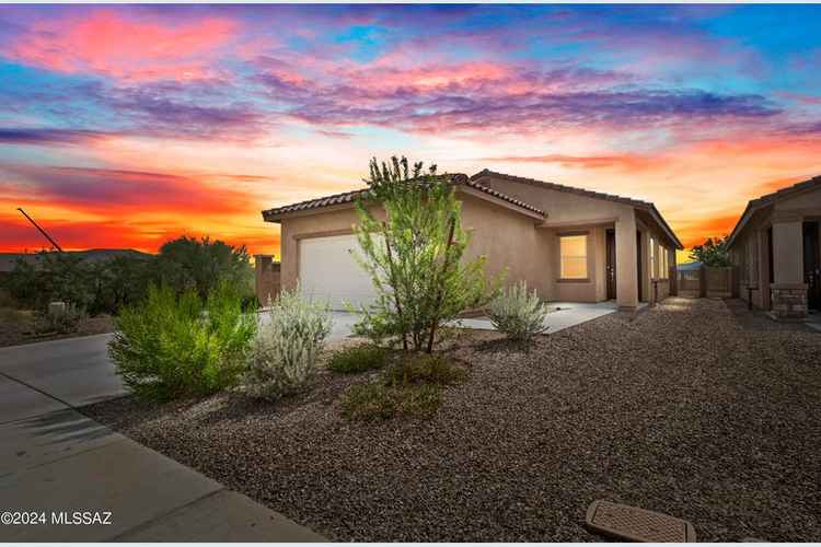Rancho Sahuarita Home with Stunning Mountain Views