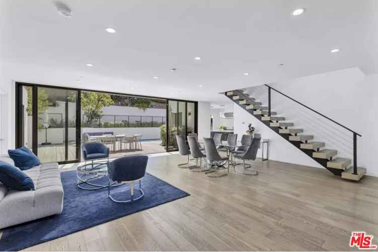 House For Sale , 2044, Benedict Canyon Drive, Beverly Hills, California