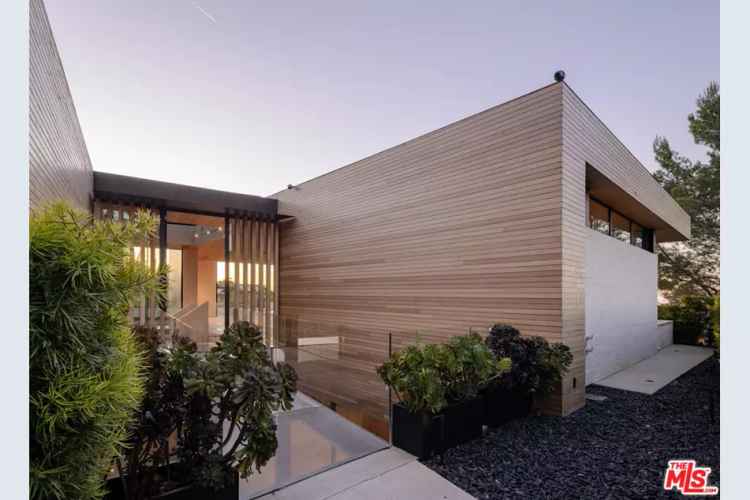 House For Sale , 1520, Carla Ridge, Beverly Hills, California