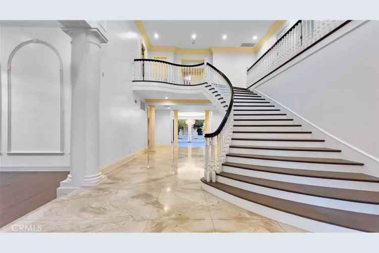 House For Sale , 710, North Rodeo Drive, Beverly Hills, California