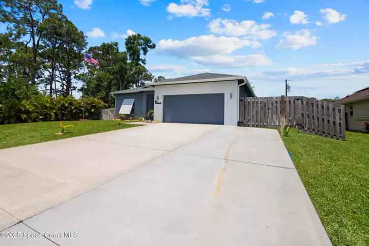 4 2 Home with Solar Panels, Pool, and Modern Amenities