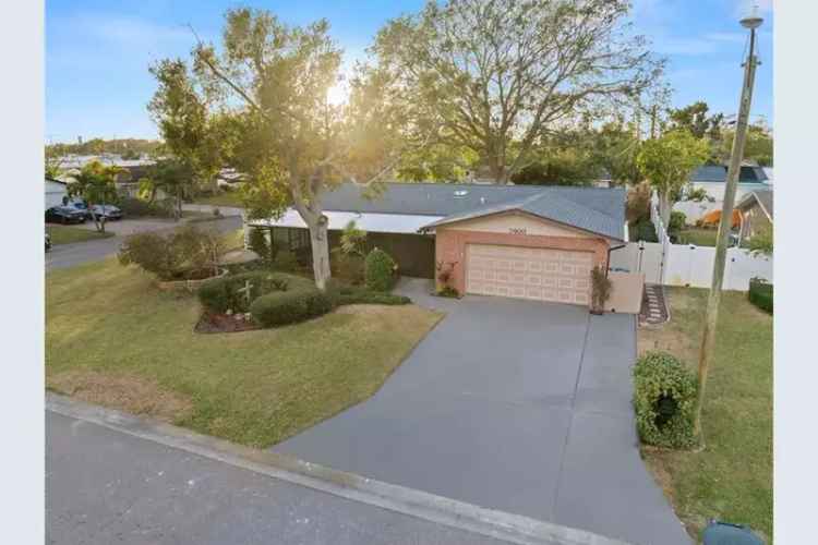 3 Bed 2 Bath Ranch Home with New Roof and Hurricane Windows