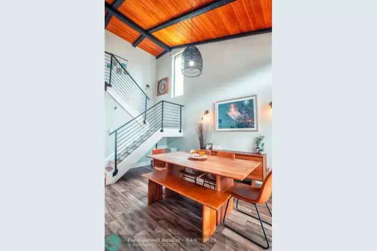 Charming 2-Bedroom Townhouse in Sabal Chase with Updated Kitchen