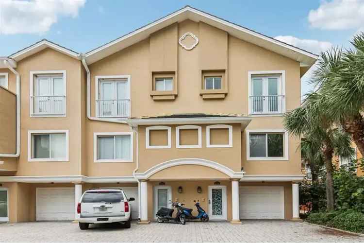Luxury Clearwater Beach Townhouse with Boat Slip and Rooftop Deck