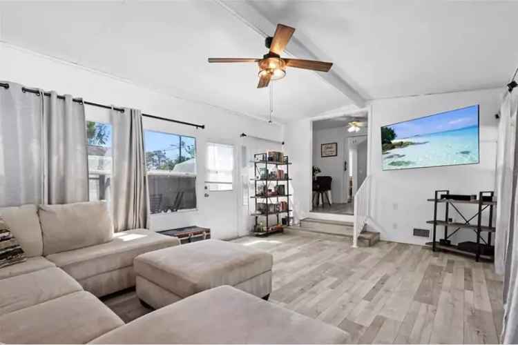 Updated 2-Bed 2-Bath Home in Da Vista Near Beaches
