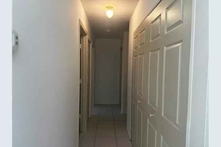 House For Sale , 357, Southwest Belmont Circle, Port Saint Lucie, Florida