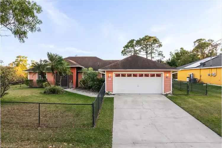 3 Bedroom 2 Bathroom Pool Home in West Lehigh, Florida
