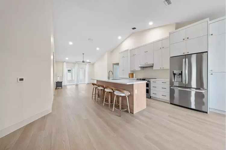 House For Sale , 381, Northwest Sherry Lane, Port Saint Lucie, Florida