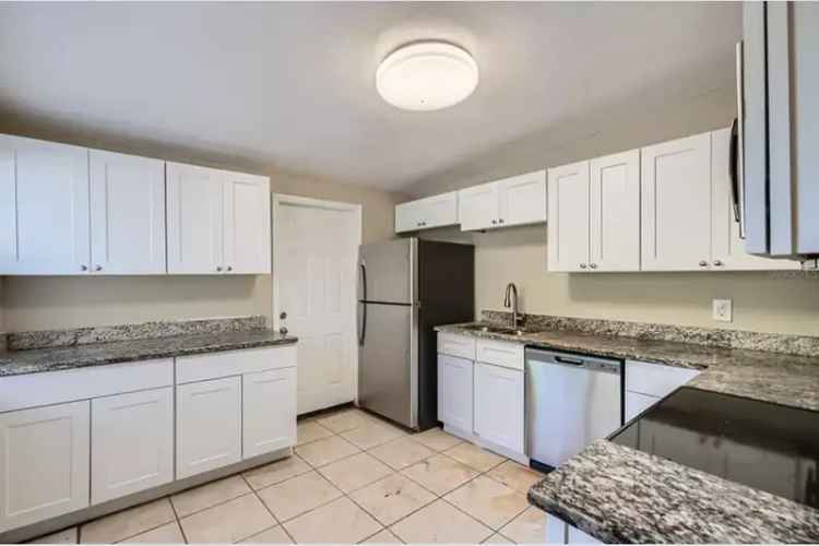 Updated 3-Bedroom Home in St Petersburg