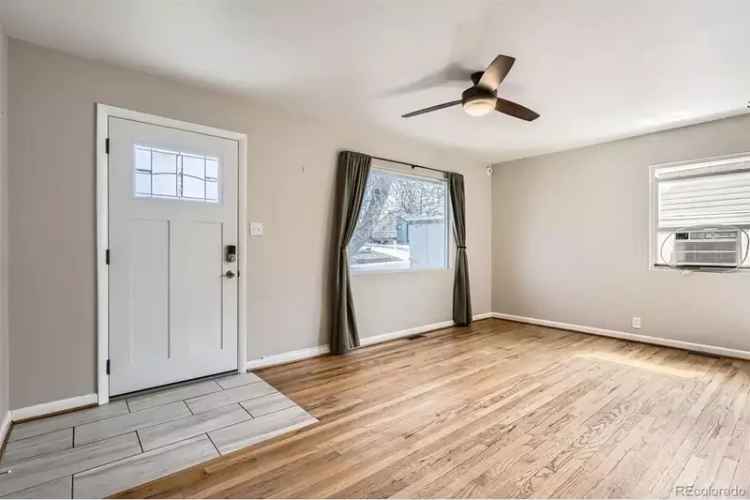 House For Sale , 1559, South Quieto Court, Denver, Colorado