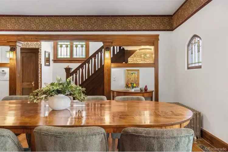 Craftsman Charm Meets Modern Luxury in Country Club