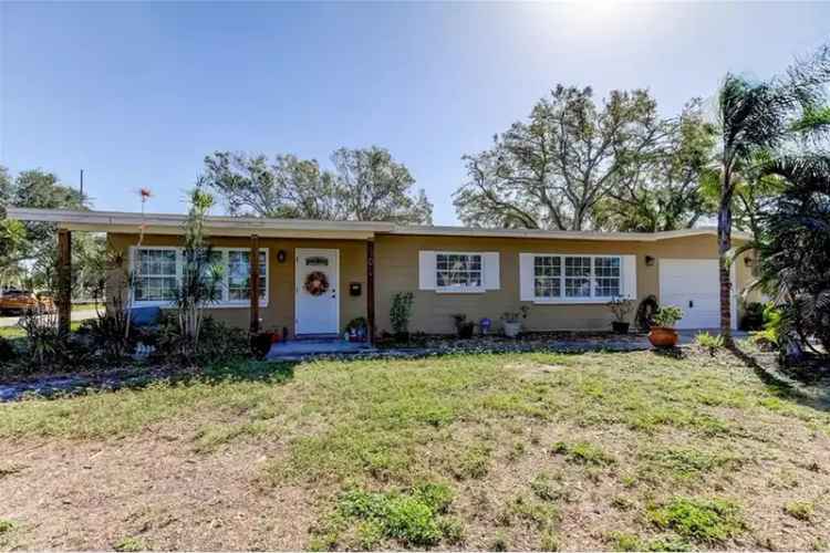 High and Dry Pasadena Home near Beaches