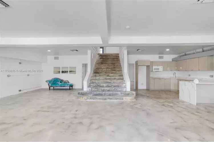 House For Sale , 3300, Northwest 19th Avenue, Miami, Florida