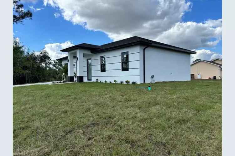 House For Sale , 207, East 6th Street, Lehigh Acres, Florida