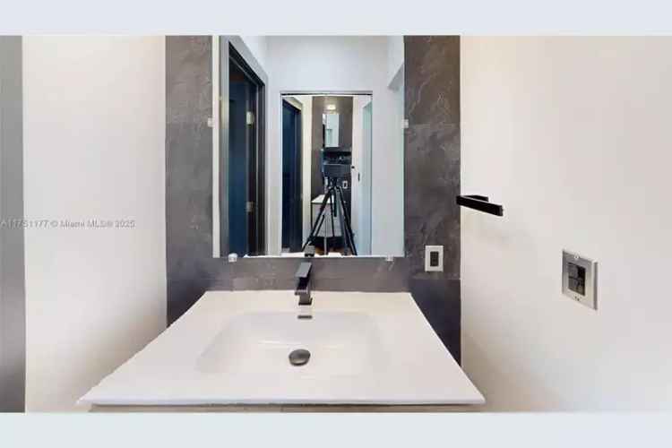 House For Sale , 1720, Northwest 68th Terrace, Miami, Florida