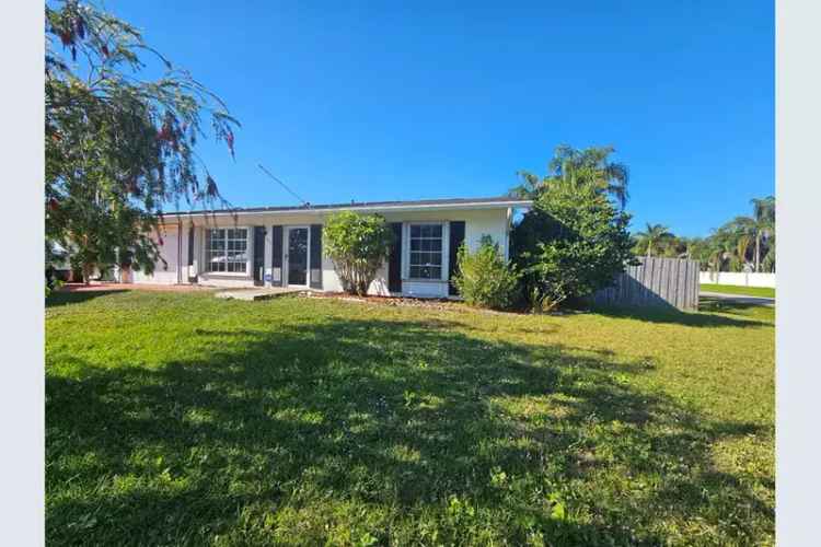 House For Sale , 505, Southwest Lakehurst Drive, Port Saint Lucie, Florida