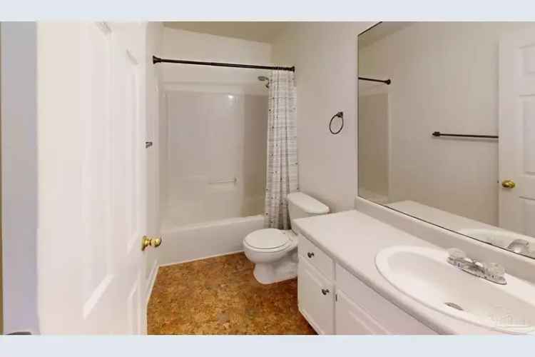 House For Sale , 6222, Cottage Woods Drive, Milton, Florida
