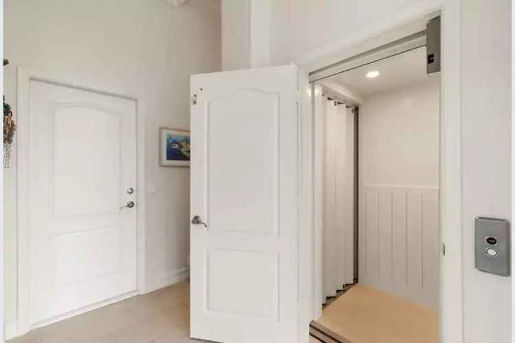 House For Sale , 516, Spinnaker Drive, Marco Island, Florida