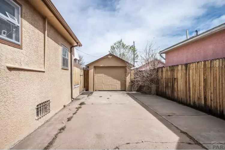 House For Sale , 722, Elm Street, Pueblo, Colorado