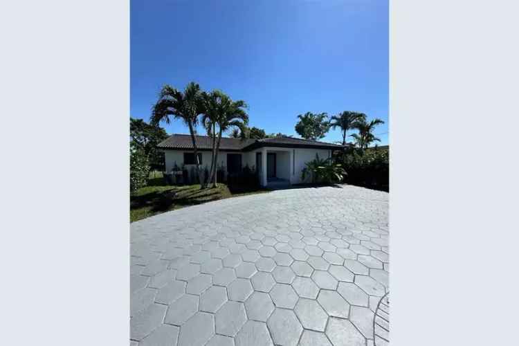 House For Sale , 3335, Southwest 65th Avenue, West Miami, Florida