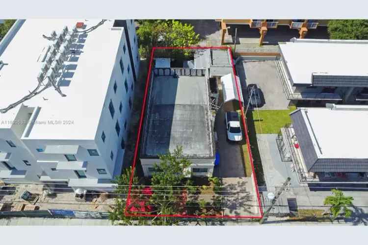 House For Sale , 520, Southwest 11th Avenue, Miami, Florida