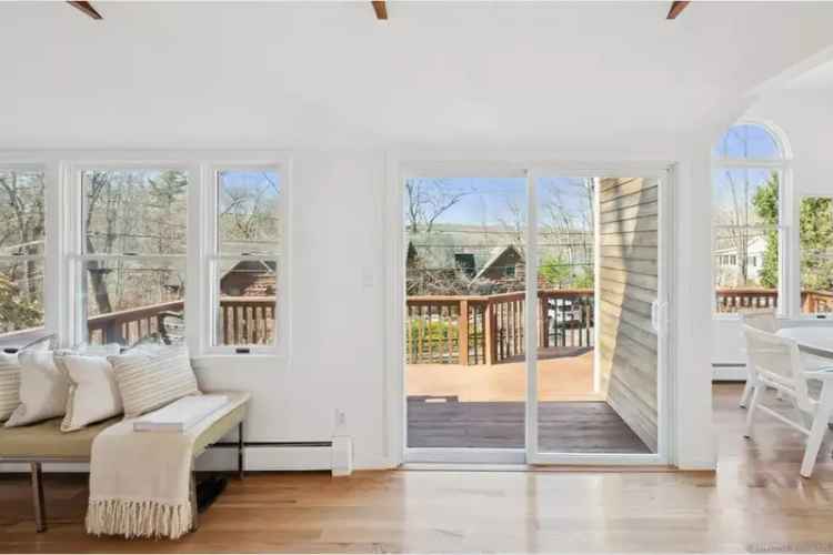 House For Sale , 84, Mountain Road, Ridgefield, Connecticut