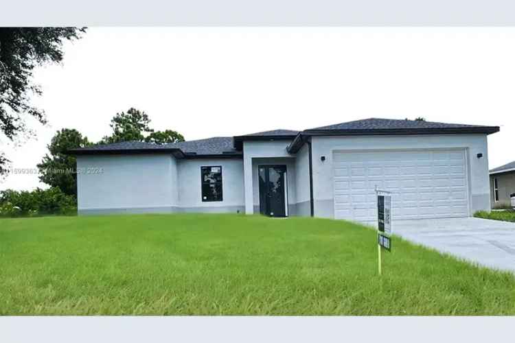 New 3 Bed 2 Bath Single Family Home Near Fort Myers