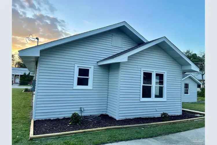 Updated 4-Bedroom Home Near Downtown