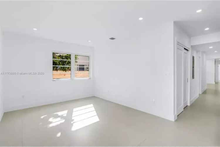 House For Sale , 524, Northeast 65th Street, Miami, Florida