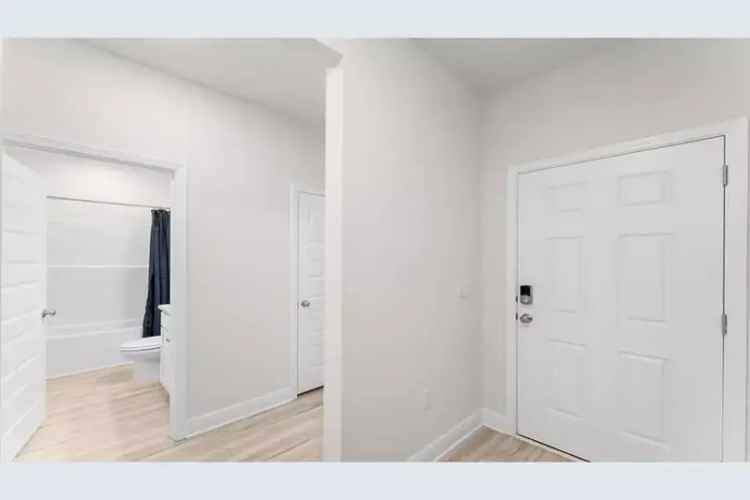 Delray 4 Bedroom Home in Heron Walk