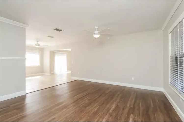 3 Bed 2 Bath Home with Upgraded Finishes and Large Backyard