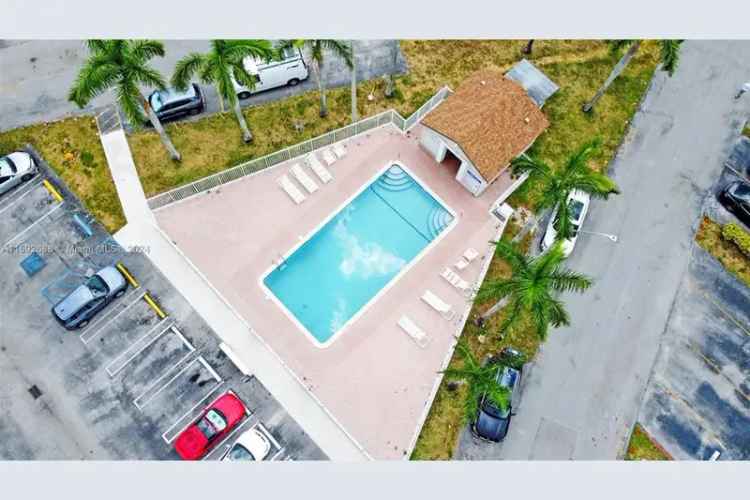 House For Sale , 9167, Fontainebleau Boulevard, Florida