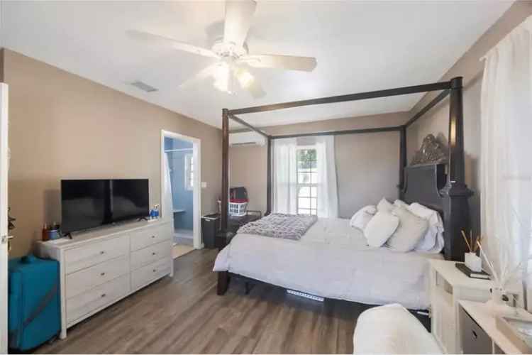 Spacious Home with Two Primary Suites Near Beaches and Shopping