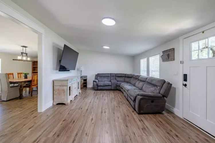 House For Sale , 22121, Lakeview Drive, Panama City Beach, Florida